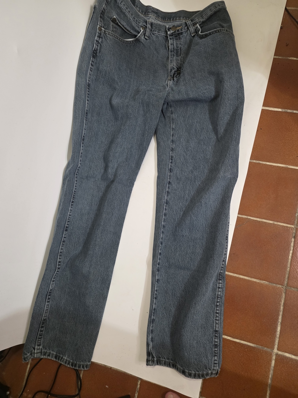 Wrangler Red-Tag Light Blue Denim Jeans Size 33x32
